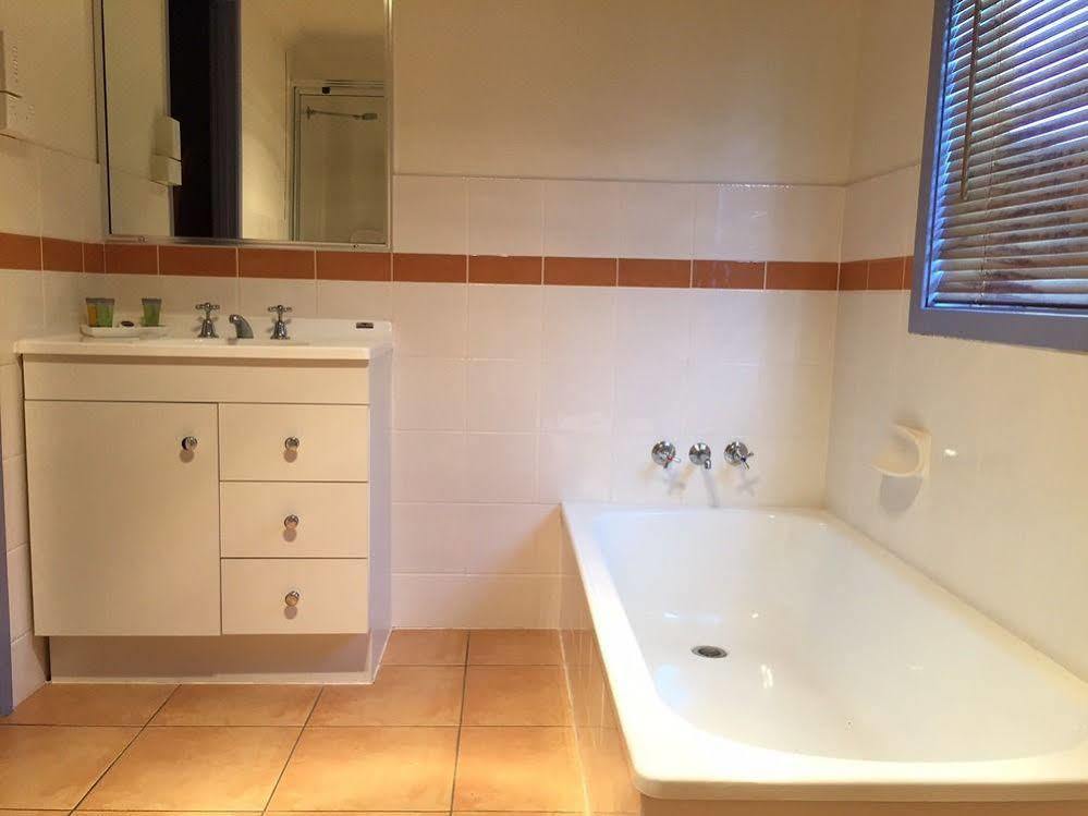 Apple Blossom Cottages Stanthorpe Ngoại thất bức ảnh